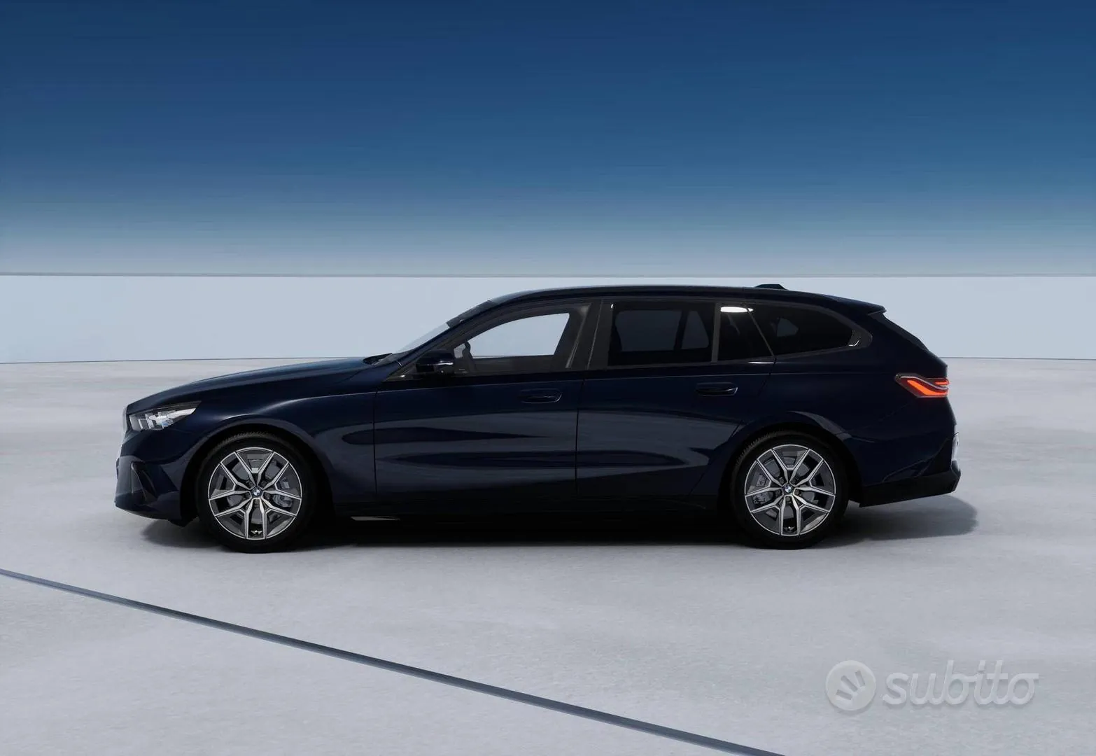 BMW 5 Series 2023 photo 4