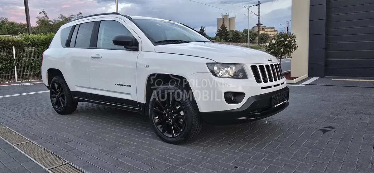 Jeep Compass 2013 photo 2
