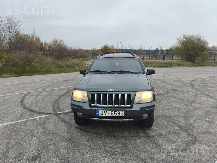 Jeep Grand Cherokee 2004 photo 2