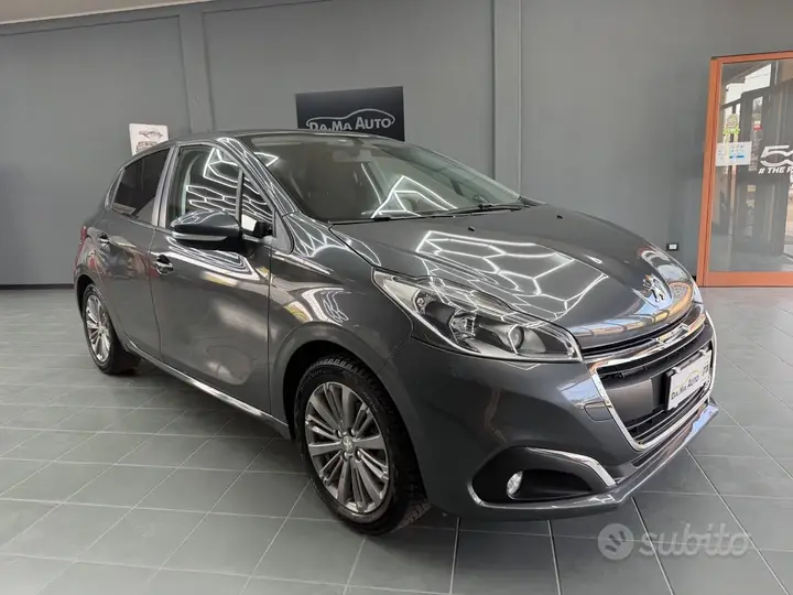 Peugeot 208 2017 photo 4