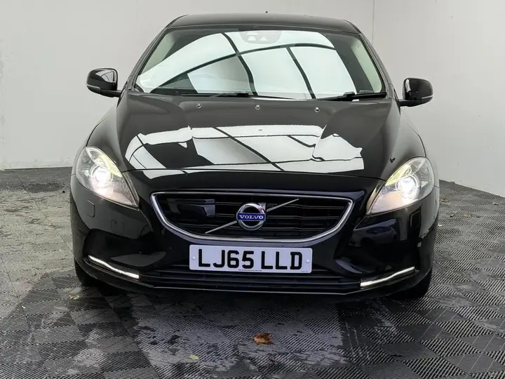 Volvo V40 2015 photo 5