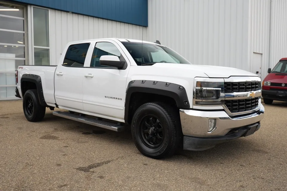 Chevrolet Silverado 1500 2018 photo 3