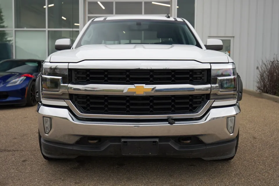 Chevrolet Silverado 1500 2018 photo 2