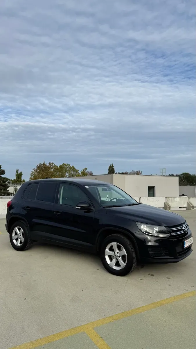 Volkswagen Tiguan 2011 photo 3