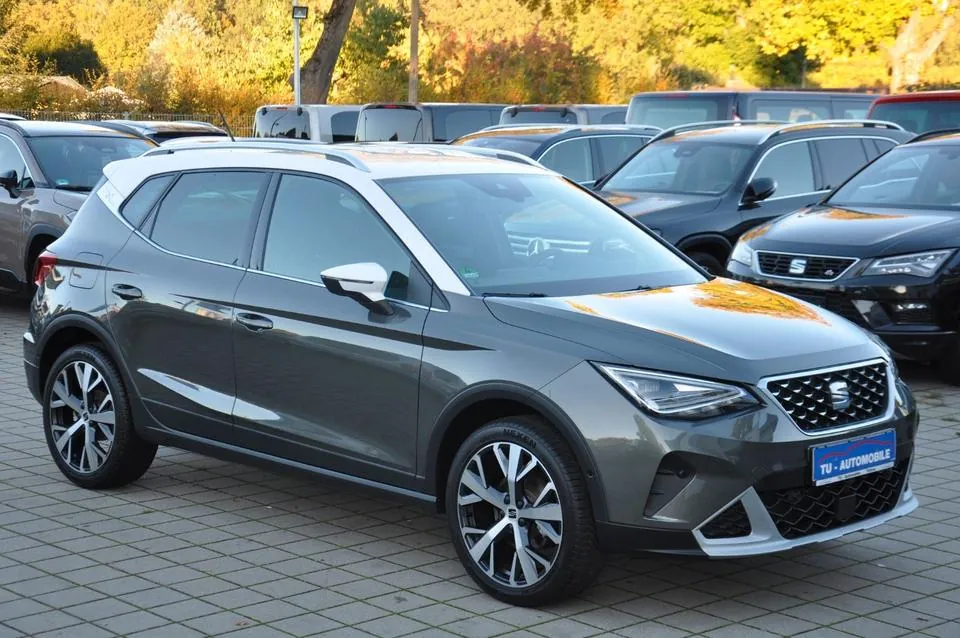 Seat Arona
