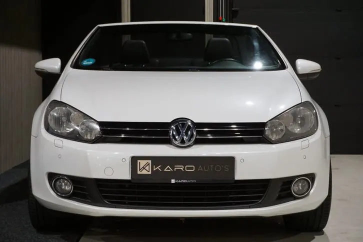 Volkswagen Golf 2012 photo 2