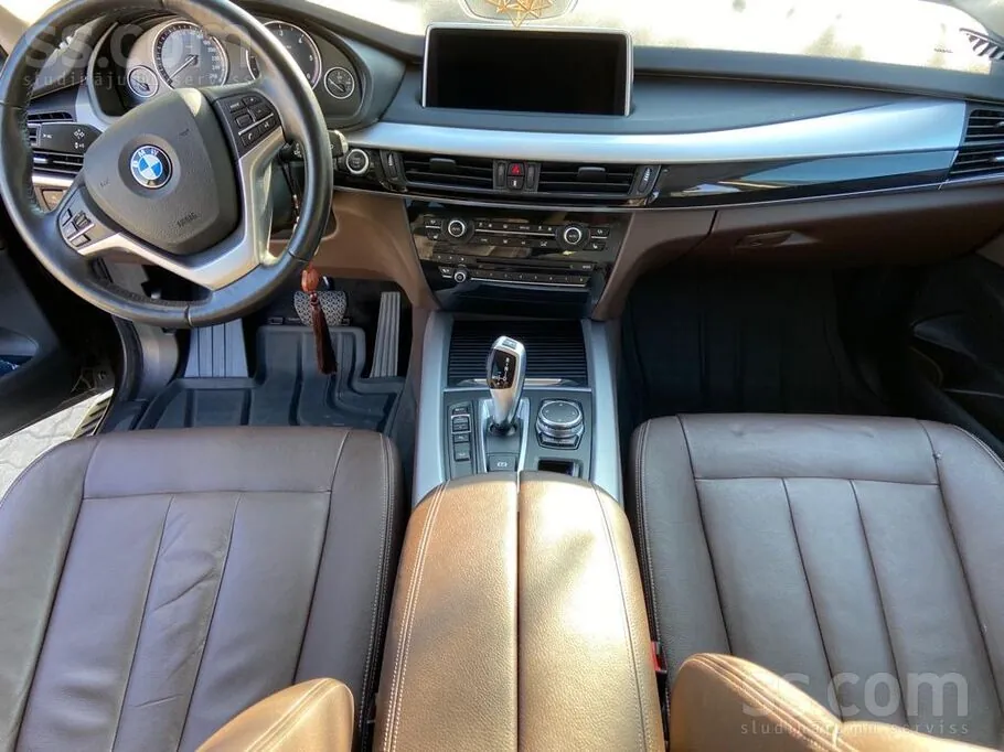 BMW X5 2015 photo 5