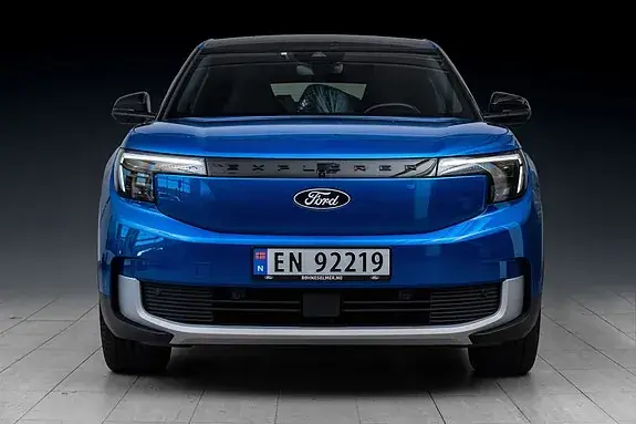 Ford Explorer 2025 photo 3