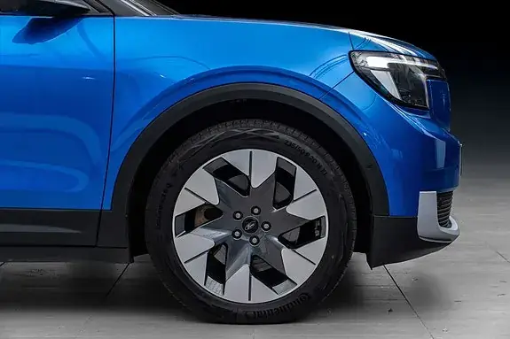 Ford Explorer 2025 photo 5