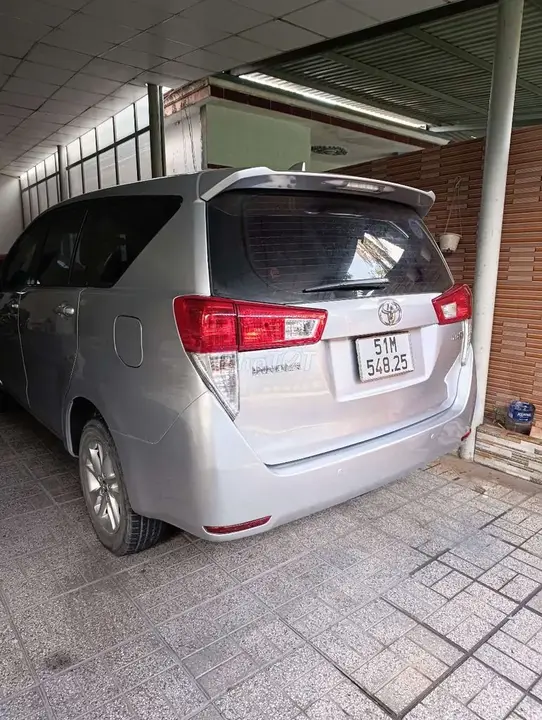 Toyota Innova 2017 photo 3