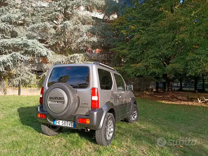 Suzuki Jimny 2017 photo 3