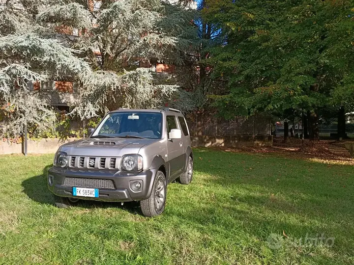 Suzuki Jimny 2017 photo 4