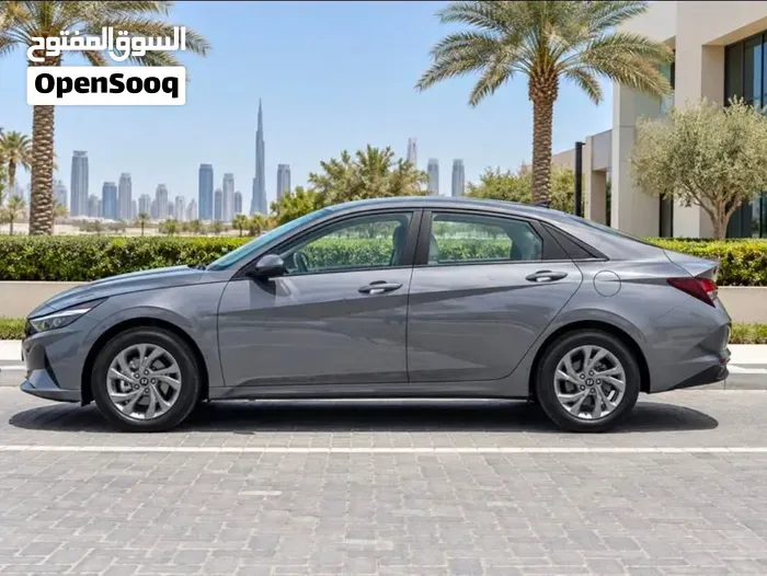 Hyundai Elantra 2024 photo 3