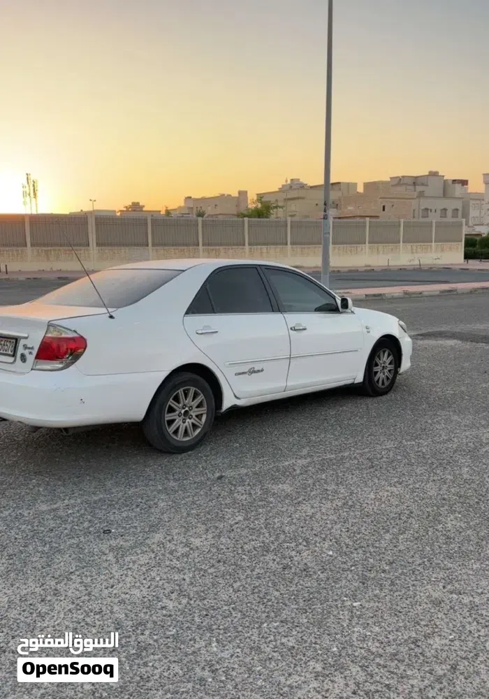 Toyota Camry 2005 photo 2