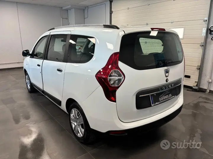Dacia Lodgy 2022 photo 4