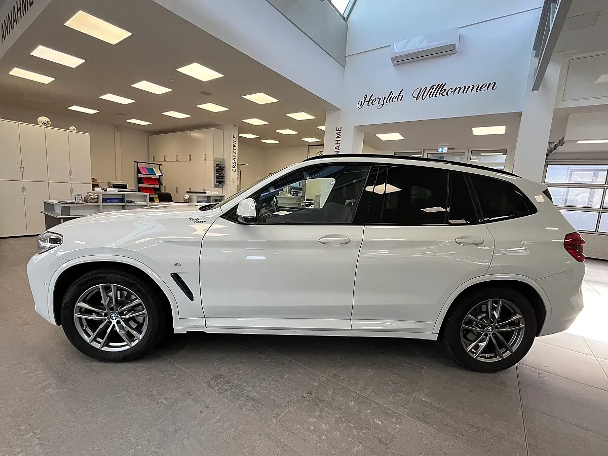 BMW X3 2019 photo 3