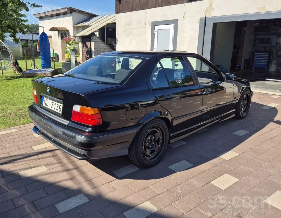 BMW 316 1994 photo 2
