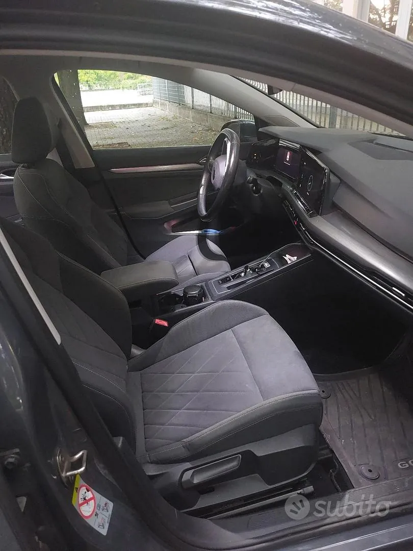 Volkswagen Golf 2020 photo 2