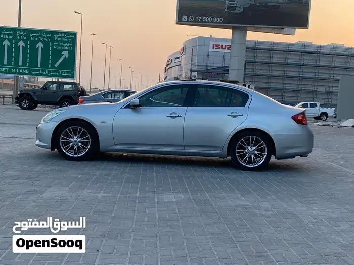 Infiniti G25 2013 photo 4