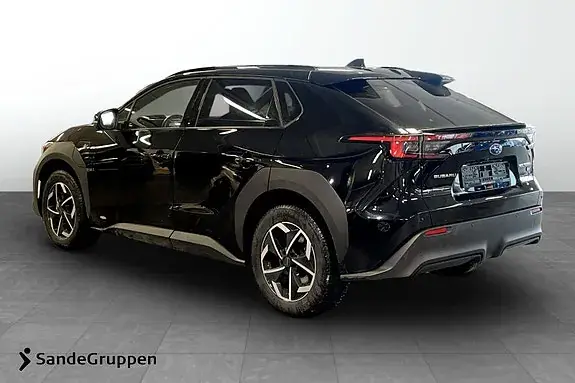 Subaru Solterra 2023 photo 3