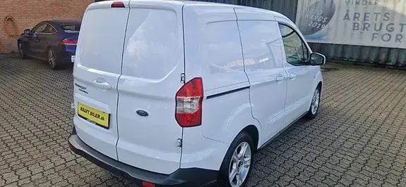 Ford Transit Courier 2021 photo 4