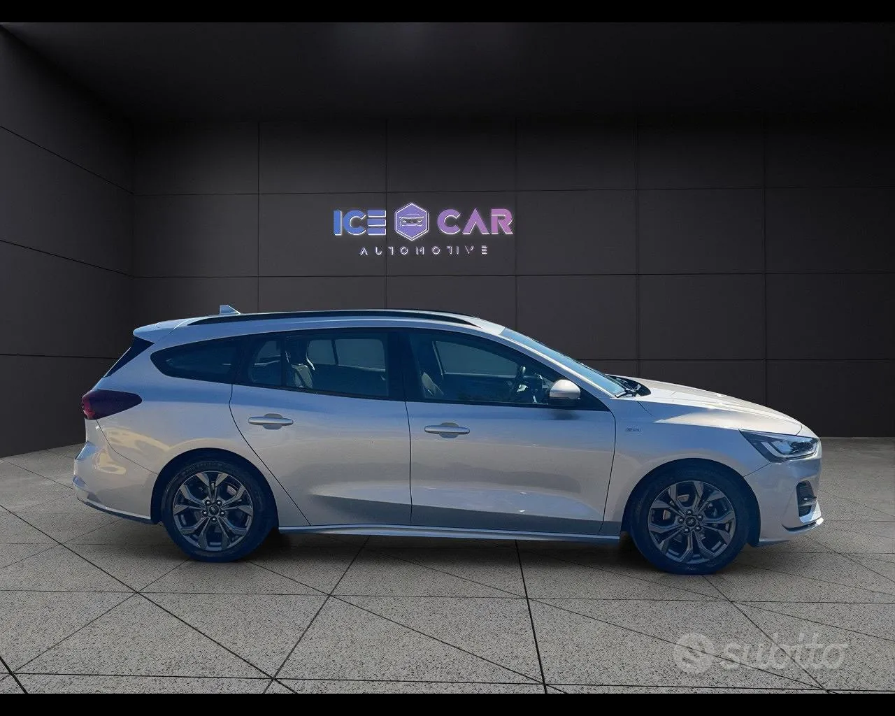 Ford Focus 2023 photo 4