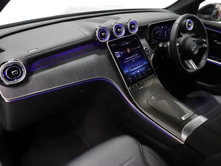 Mercedes-Benz Glc 2023 photo 2
