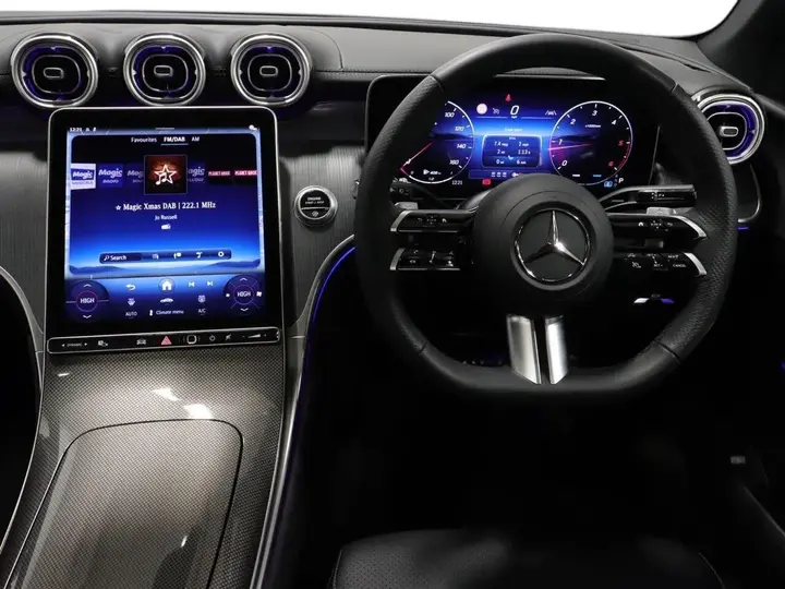 Mercedes-Benz Glc 2023 photo 3