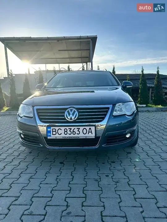 Volkswagen Passat 2010 photo 5