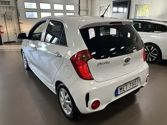 Kia Picanto 2016 photo 2