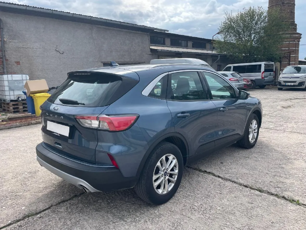 Ford Kuga 2022 photo 5