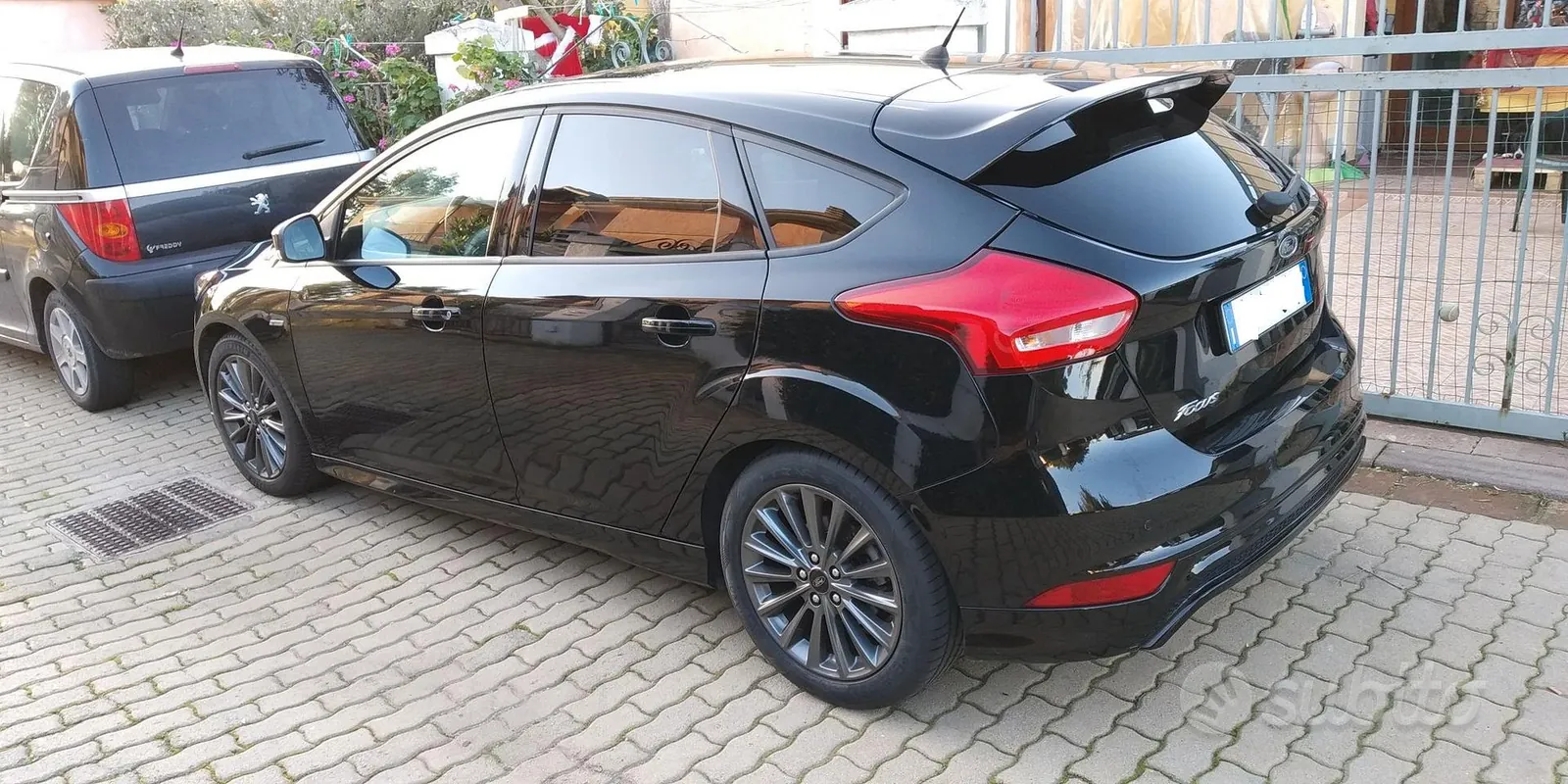 Ford Focus 2017 photo 2
