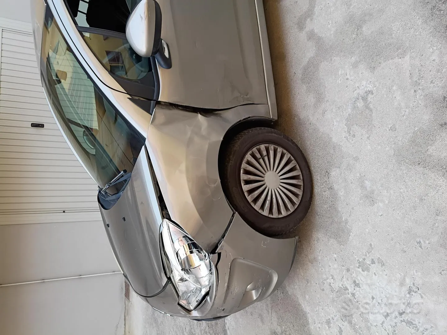 Citroen C3 2010 photo 3