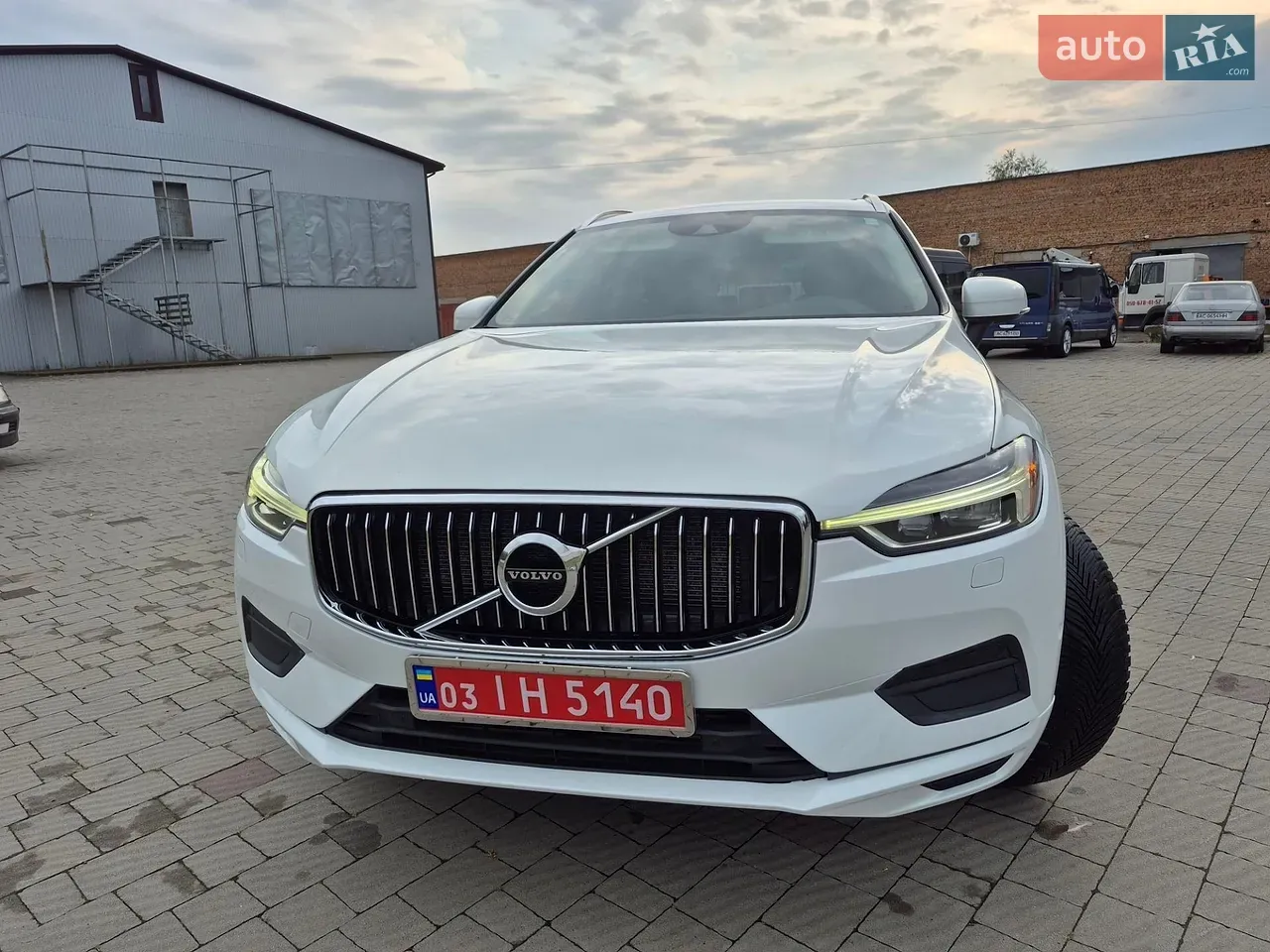 Volvo Xc60 2018 photo 2