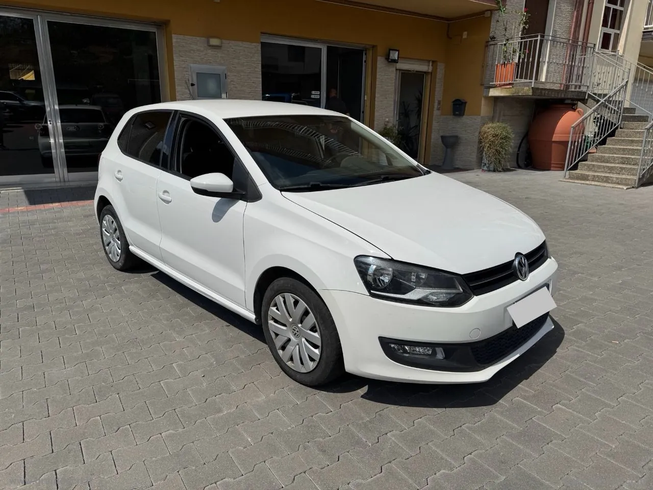Volkswagen Polo 2011 photo 3