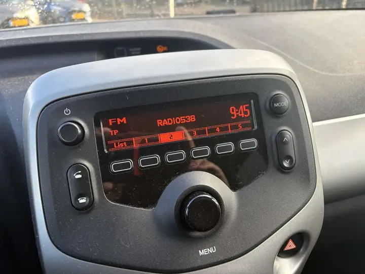 Peugeot 108 2016 photo 5