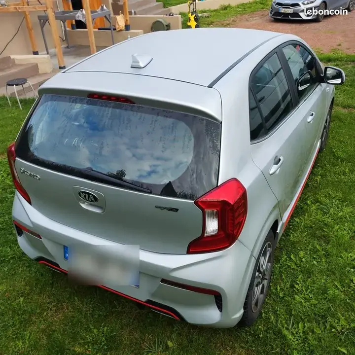 Kia Picanto 2021 photo 2