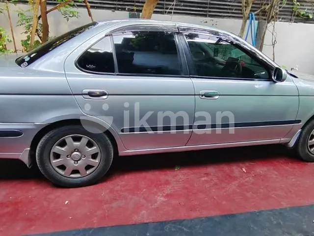Nissan Sunny 2002 photo 3