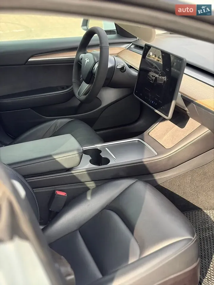 Tesla Model 3 2022 photo 5