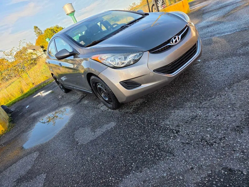 Hyundai Elantra 2012 photo 5