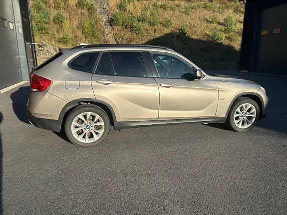 BMW X1 2010 photo 2