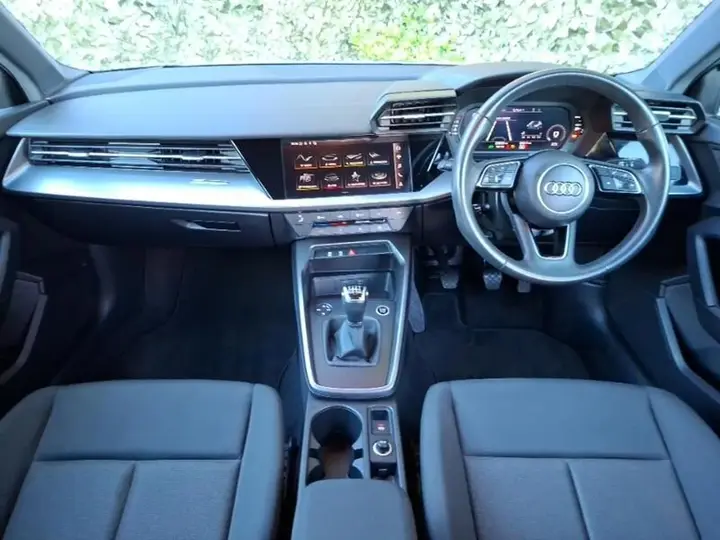Audi A3 2023 photo 3