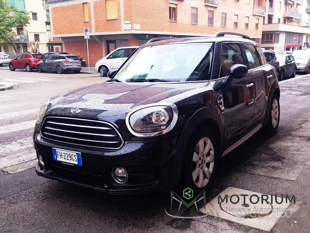 Mini Countryman 2017 photo 2