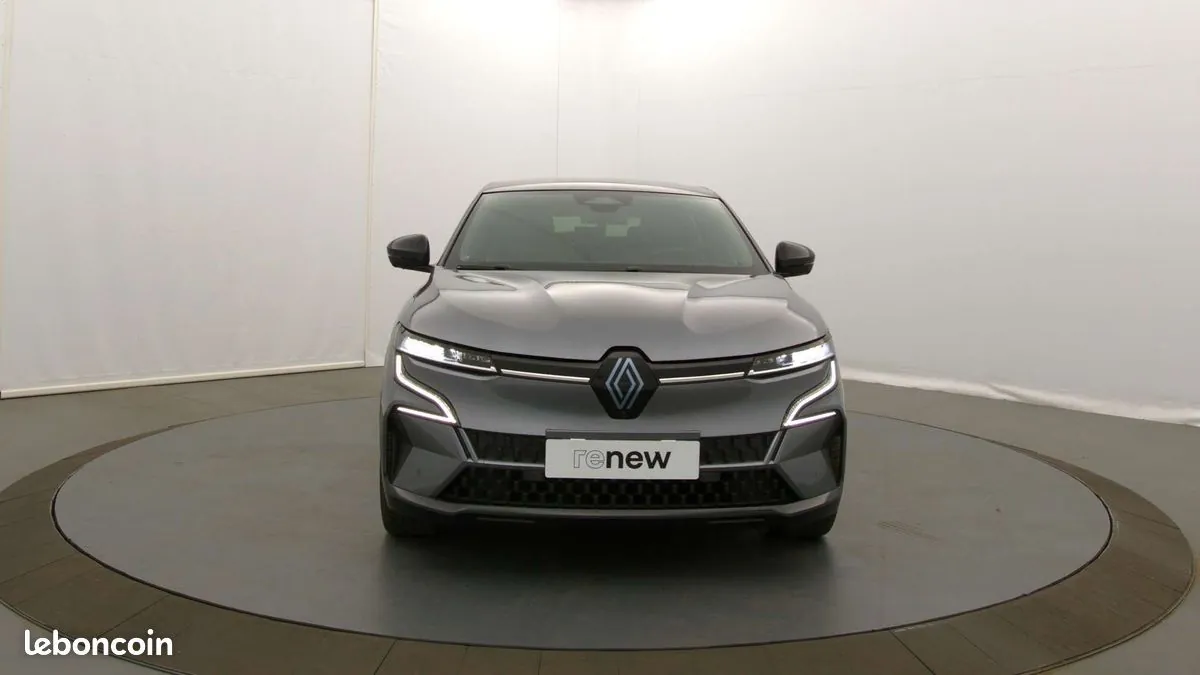 Renault Megane 2023 photo 5