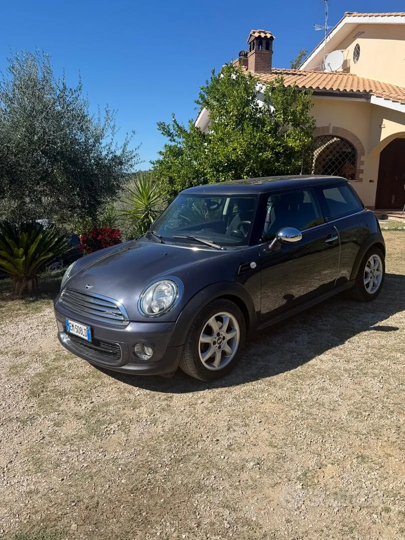 Mini Cooper 2012 photo 2