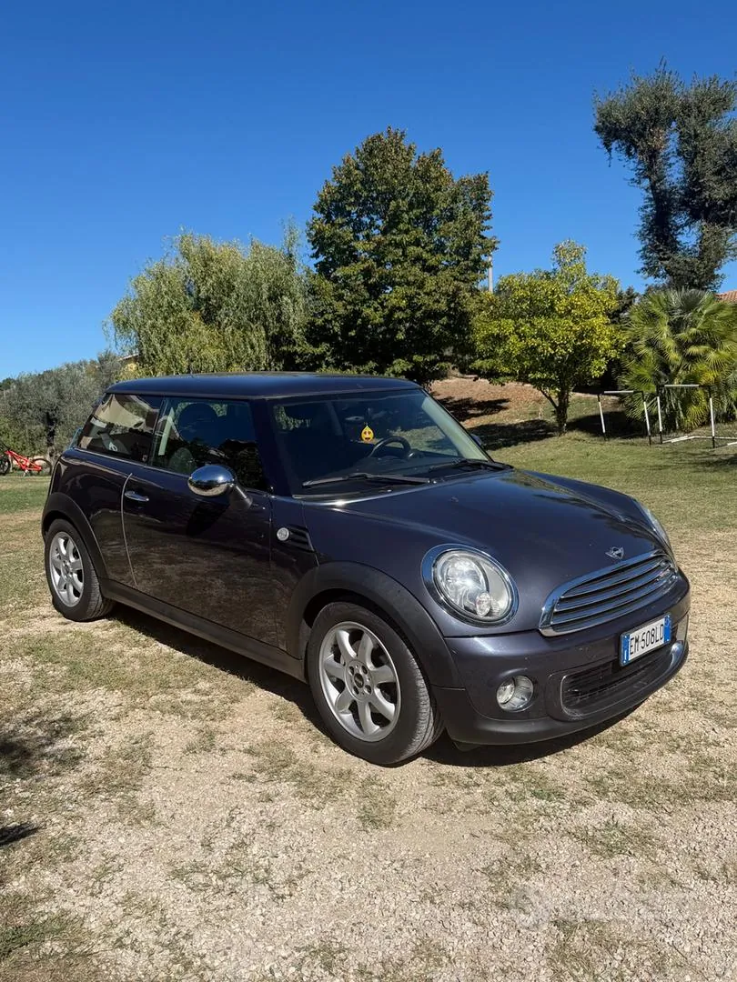 Mini Cooper 2012 photo 3