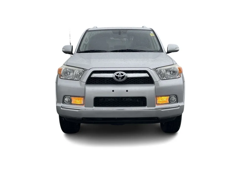 Toyota 4Runner 2013 photo 2