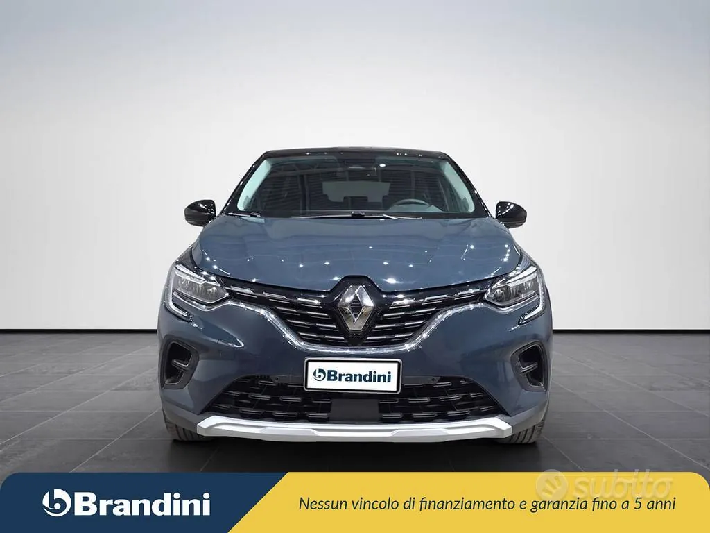 Renault Captur 2023 photo 3