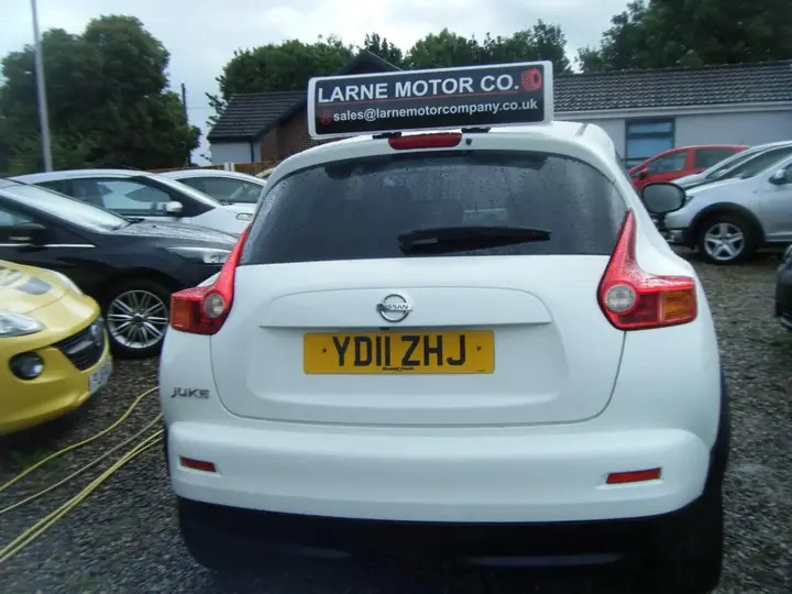 Nissan Juke 2011 photo 4