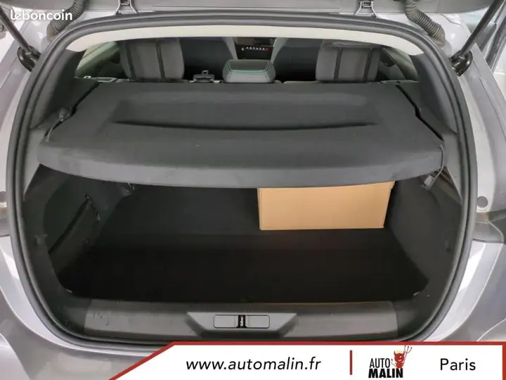 Peugeot 308 2024 photo 3